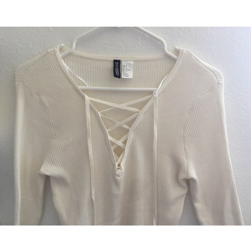 H&M Cream Crossfront String V-Neck Longsleeve